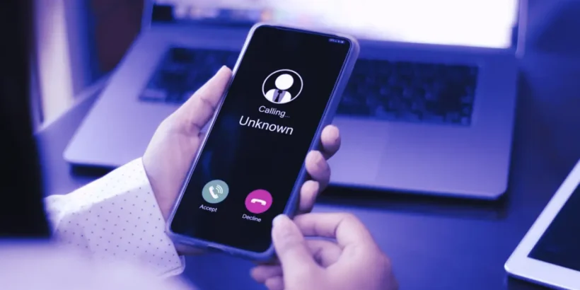 Arnaque allo téléphone avec appel silencieux