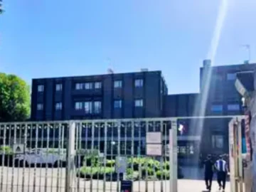 Enseignant de Dinard mis en examen devant un collège en Ille-et-Vilaine