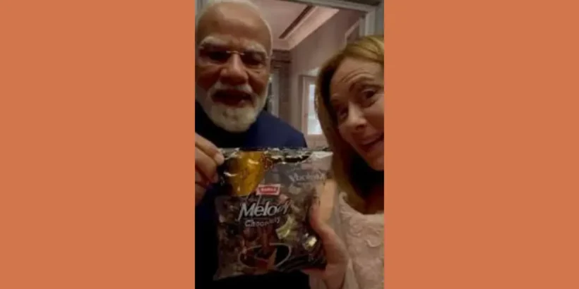 Giorgia Meloni rit après le cadeau offert par Narendra Modi.