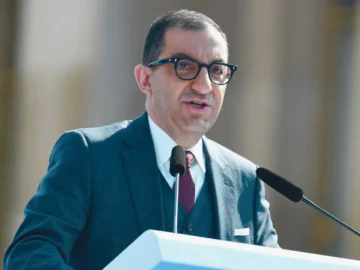 Jean Messiha visé par une polémique sur une cagnotte.