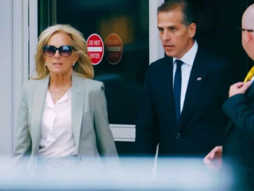 Portrait de Jill Biden alors qu’elle revient sur la controverse entourant le pardon présidentiel de son fils Hunter Biden.
