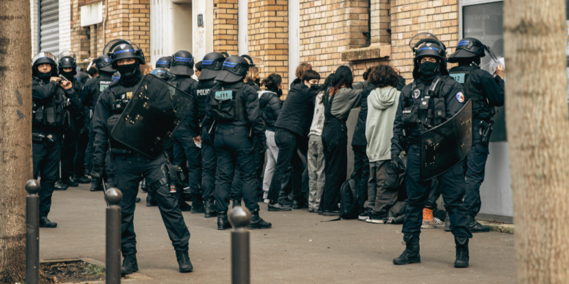 Police devant un lycée de Perpignan après l’agression d’une lycéenne