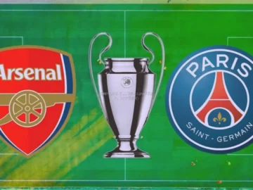 Les joueurs d’Arsenal et du Paris Saint-Germain avant la finale de Ligue des champions à la Puskás Aréna de Budapest.
