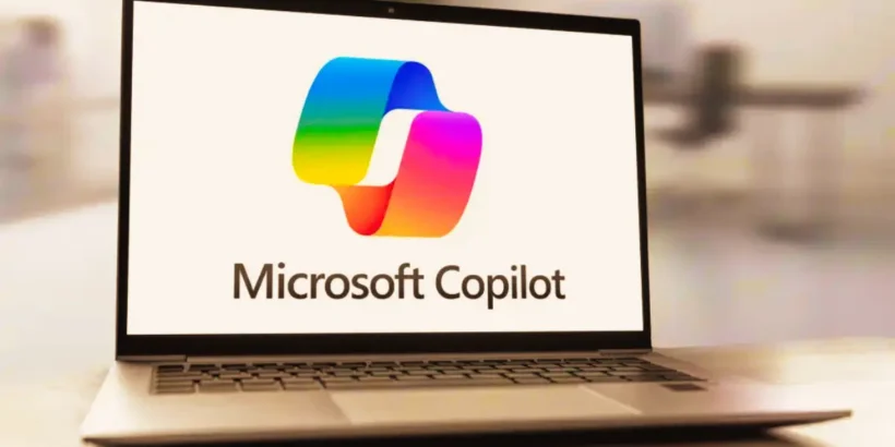Touche Copilot de Windows 11 remappée en Ctrl droite sur un clavier PC.