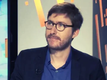 Pierre Rondeau réagit aux incivilités dans un train sur RMC.