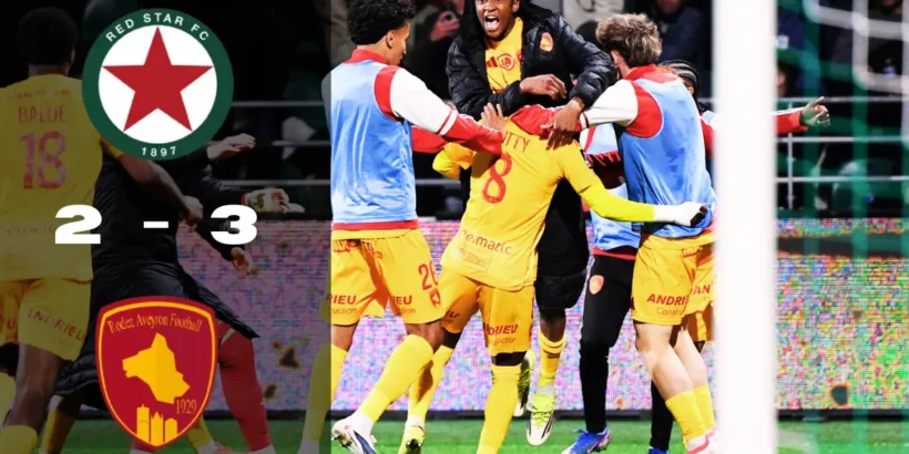 Rodez célèbre sa victoire 3-2 contre le Red Star au Stade de Paris.