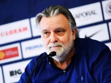 Les dirigeants du MHSC lors d’une annonce sur l’avenir du club.
