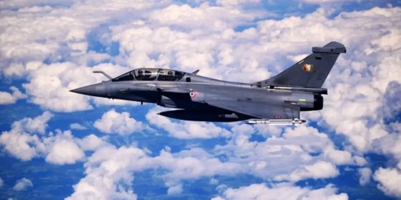Rafale en mission d’interception d’un aéronef