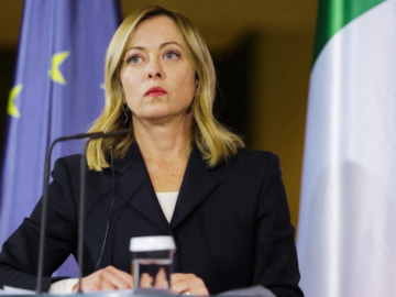 Giorgia Meloni lors d’une réunion européenne consacrée aux règles budgétaires et à la crise énergétique en Italie.