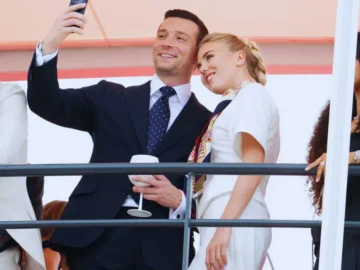 Jordan Bardella et Maria Carolina lors du Grand Prix de Monaco