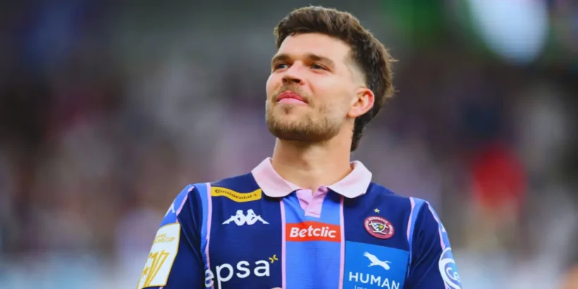 Matthieu Jalibert lors d’une rencontre de rugby avec l’UBB