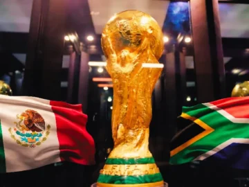 Affiche Mexique-Afrique du Sud lors du match inaugural de la Coupe du monde 2026 à Mexico.