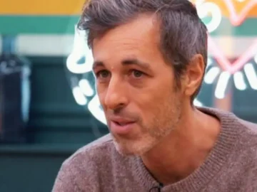 Michael Goldman sur le plateau de la Star Academy, évoquant son départ et l’avenir du télécrochet.