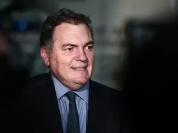 Philippe Tabarot au centre d'une polémique politique après les accusations d'Éric Ciotti